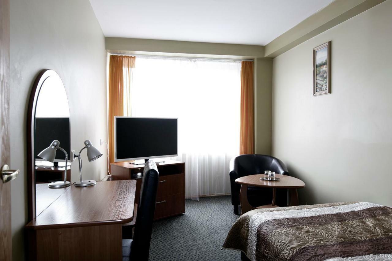 Hotel Siauliai Extérieur photo
